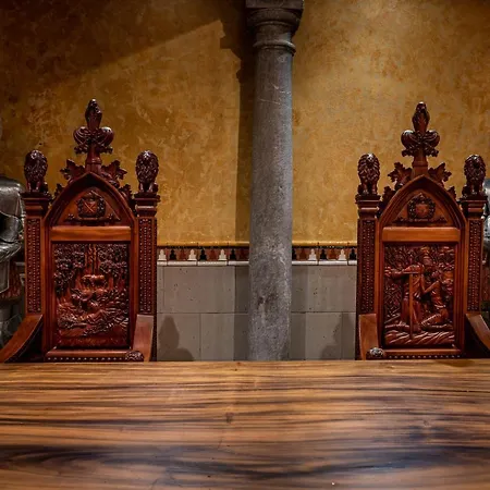 Casa De Reyes 2*