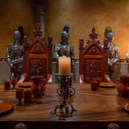Casa De Reyes 2*