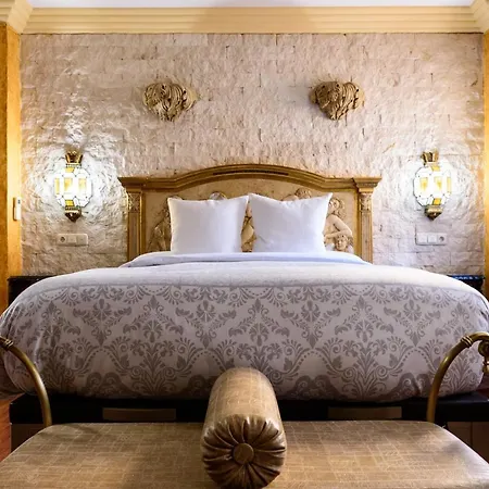 Casa De Reyes 2*