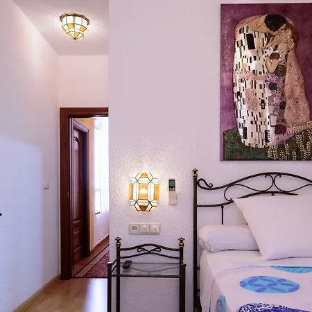 Casa De Reyes 2*