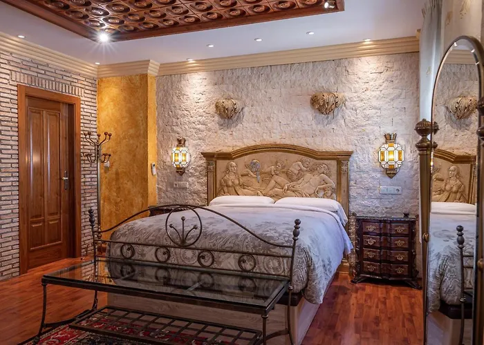 Casa De Reyes Hotel 2*