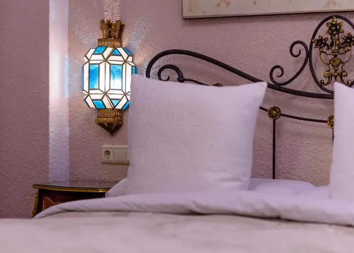 Casa De Reyes Hotel 2*