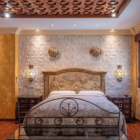 Casa De Reyes 2*