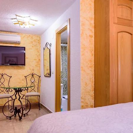 Casa De Reyes 2* 格拉纳达