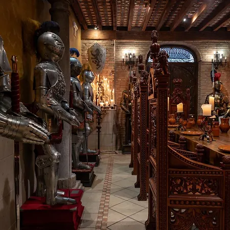 Casa De Reyes 2*